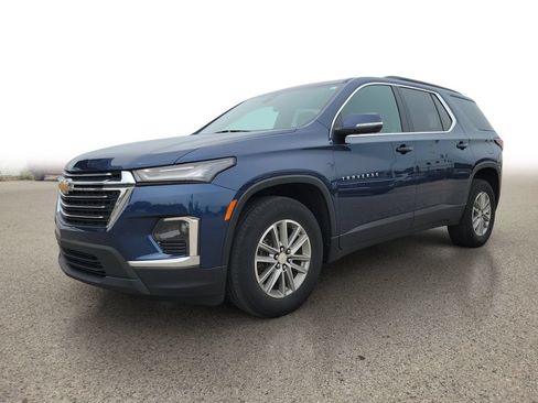 Used 2023 Chevrolet Traverse LT w/ LPO, Floor Liner Package AWD/4WD image 2