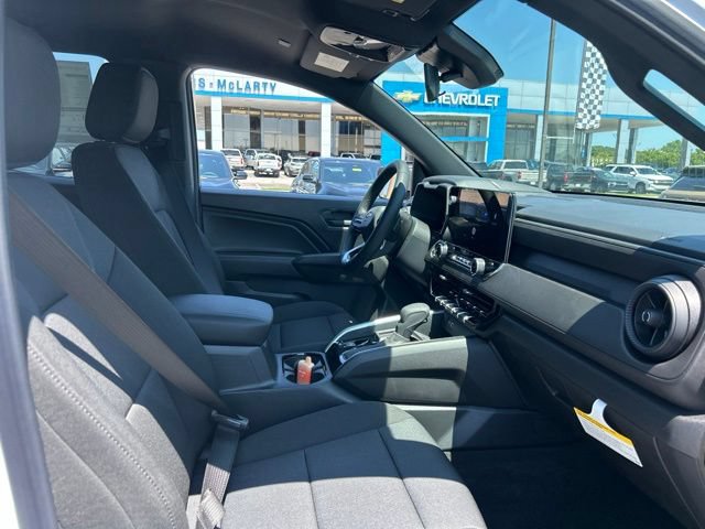 New 2026 Chevrolet Colorado W/T RWD image 32