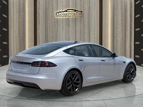 Used 2025 Tesla Model S AWD/4WD image 7