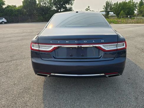 Used 2017 Lincoln Continental Reserve w/ Climate Package AWD/4WD image 4