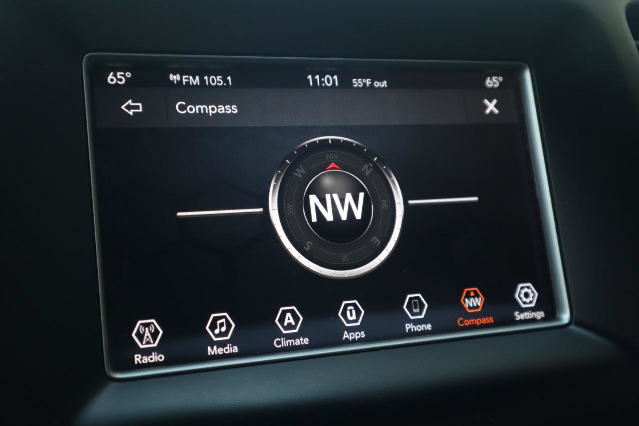 Used 2018 Jeep Grand Cherokee Laredo AWD/4WD image 70
