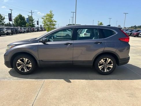 Used 2017 Honda CR-V LX image 4
