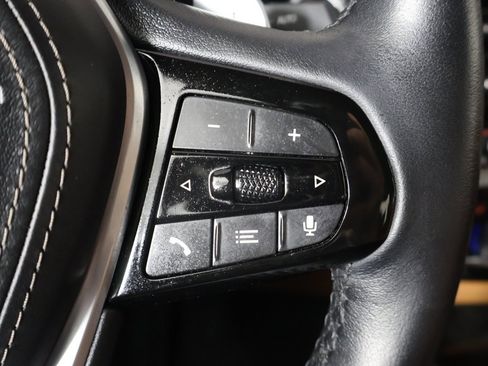 Used 2022 BMW 530i xDrive w/ M Sport Package image 42