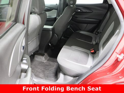 Used 2024 Chevrolet TrailBlazer LS w/ LS Convenience Package image 27