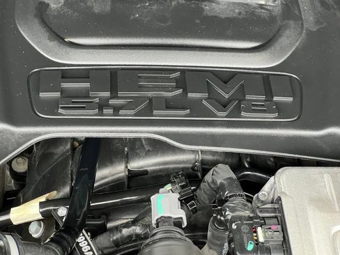 Used 2019 RAM 1500 Big Horn AWD/4WD image 42
