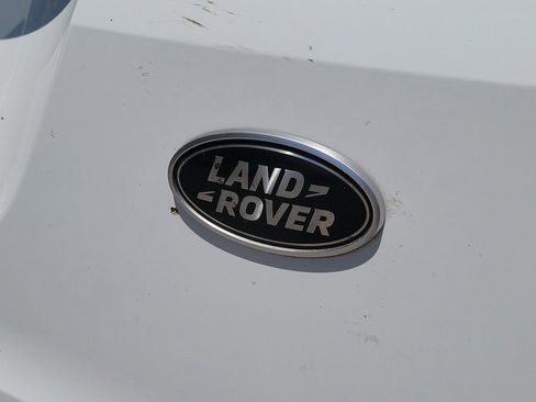 Used 2020 Land Rover Range Rover Evoque S AWD/4WD image 10
