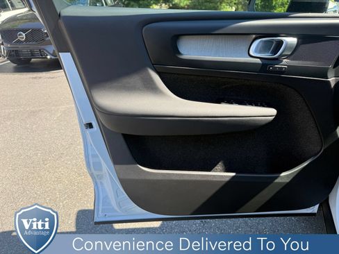 Certified 2026 Volvo XC40 B5 Plus w/ Protection Package Premier AWD/4WD image 16
