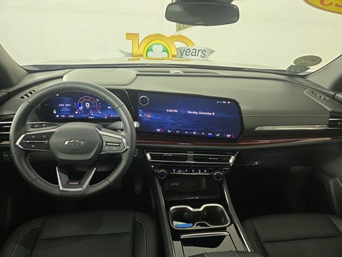 Certified 2025 Chevrolet Traverse Z71 image 14