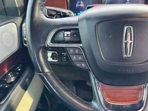 Used 2024 Lincoln Navigator L Reserve AWD/4WD image 17