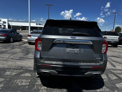 Used 2023 Ford Explorer Platinum w/ Premium Technology Package AWD/4WD image 5