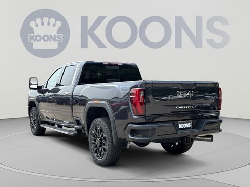 New 2026 GMC Sierra 2500 Denali w/ Denali Reserve Package AWD/4WD image 4