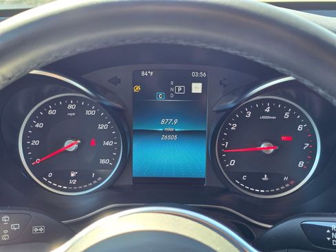 Used 2022 Mercedes-Benz GLC 300 4MATIC image 17
