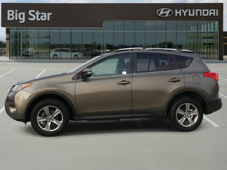 Used 2015 Toyota RAV4 XLE video 2