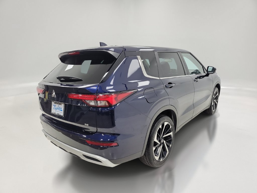 Used 2024 Mitsubishi Outlander SE FWD image 5