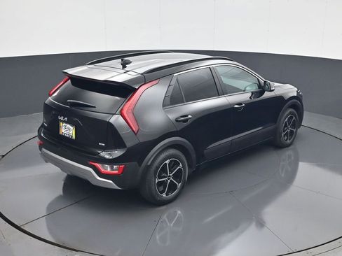 Used 2023 Kia Niro EX FWD image 17
