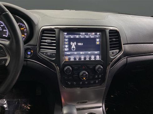 Used 2018 Jeep Grand Cherokee High Altitude image 9