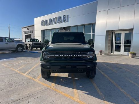 New 2025 Ford Bronco Outer Banks AWD/4WD image 2