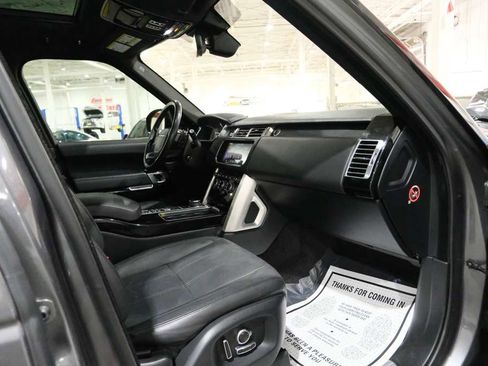Used 2017 Land Rover Range Rover Supercharged AWD/4WD image 33