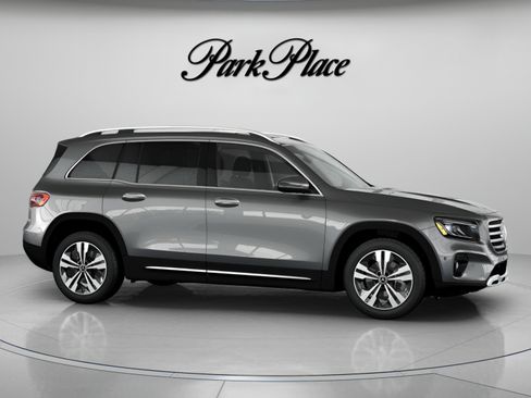 Used 2026 Mercedes-Benz GLB 250 image 27