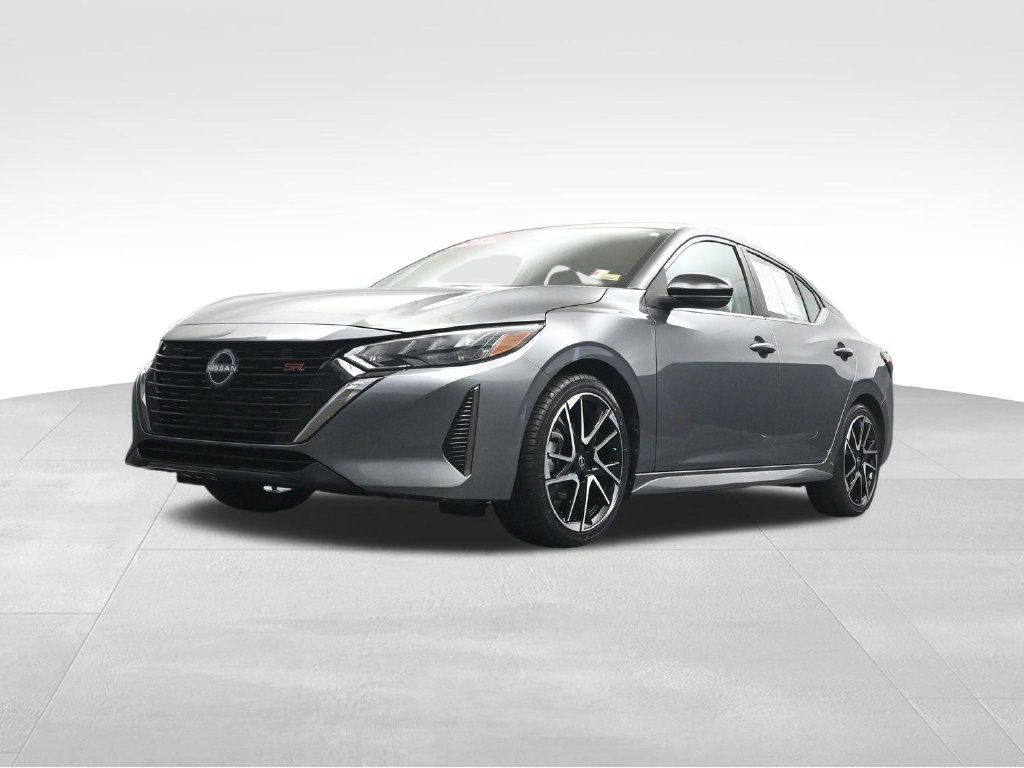 Used 2024 Nissan Sentra SR w/ SR Premium Package FWD image 23