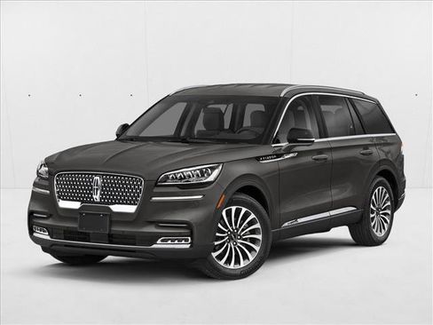 Used 2023 Lincoln Aviator AWD w/ Class IV Trailer Tow Package image 1