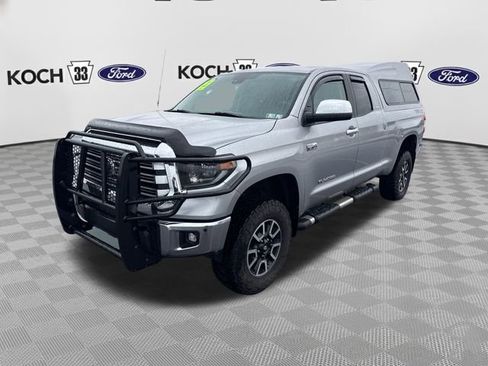 Used 2019 Toyota Tundra Limited w/ Limited Premium Package image 3