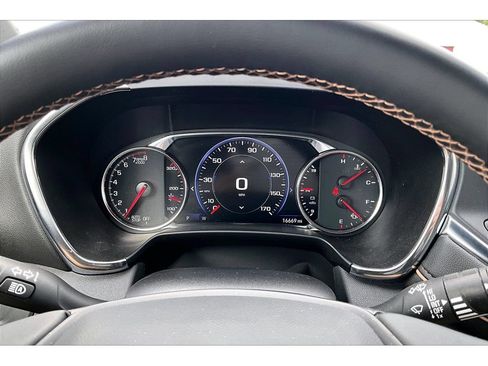 Used 2023 Chevrolet Blazer Premier w/ Enhanced Convenience Package AWD/4WD image 21
