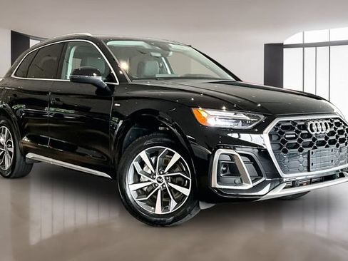 Used 2023 Audi Q5 2.0T Premium Plus w/ Premium Plus Package AWD/4WD image 1