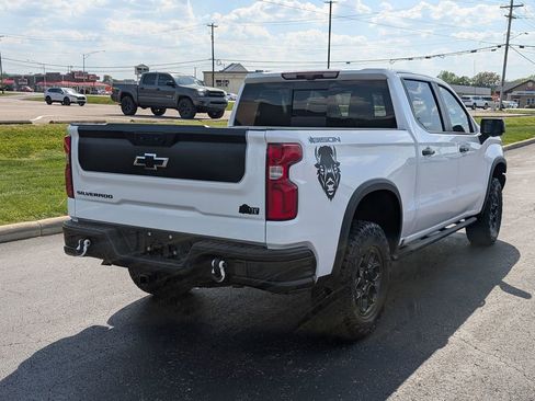 Used 2023 Chevrolet Silverado 1500 ZR2 w/ ZR2 Bison Edition AWD/4WD image 8