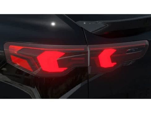 New 2026 BMW X2 xDrive28i w/ M Sport Package image 8