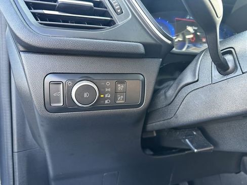 Used 2022 Ford Escape SEL w/ Technology Package image 30