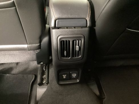 Used 2021 Jeep Compass Limited w/ Sun and Sound Group image 16