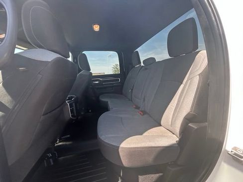 Used 2024 RAM 2500 Big Horn AWD/4WD image 31