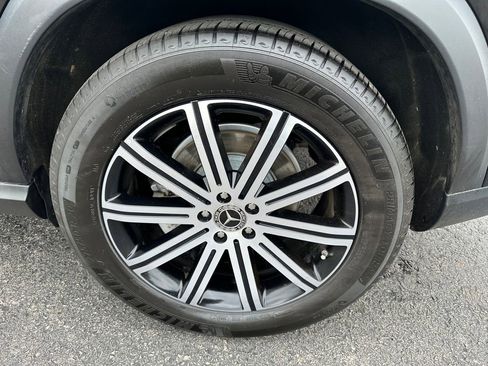 Used 2024 Mercedes-Benz GLE 350 4MATIC image 35