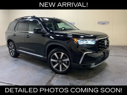 Used 2025 Honda Pilot Elite