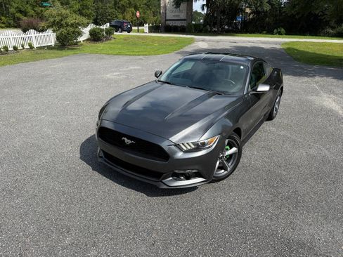 Used 2016 Ford Mustang Coupe w/ Equipment Group 051A image 31