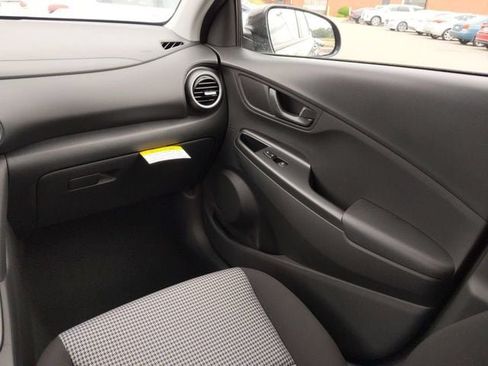 Used 2021 Hyundai Kona SE AWD/4WD image 17