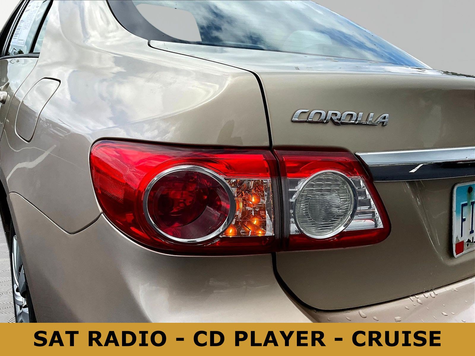 Used 2012 Toyota Corolla LE FWD image 23