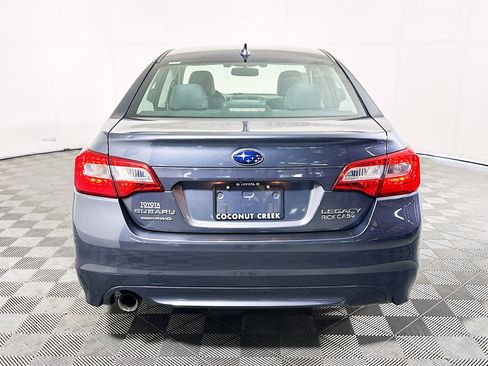 Used 2016 Subaru Legacy 2.5i Premium AWD/4WD image 4