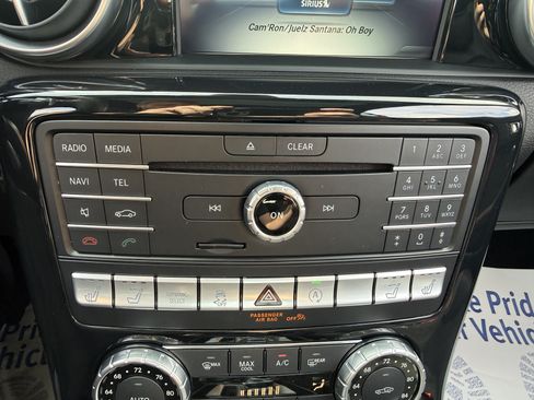 Used 2020 Mercedes-Benz SLC 300 image 16
