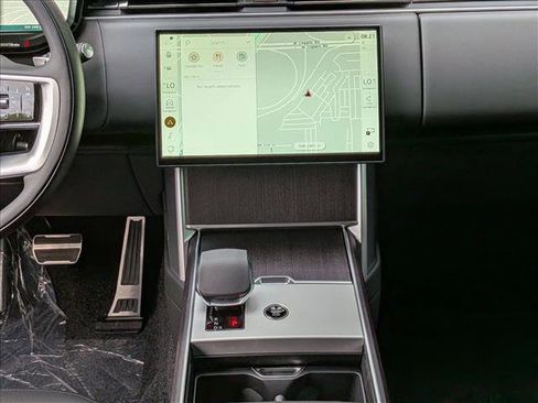 New 2026 Land Rover Range Rover SE image 11