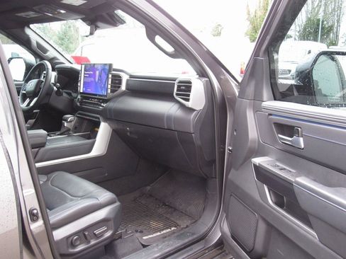 Certified 2024 Toyota Sequoia Platinum image 20