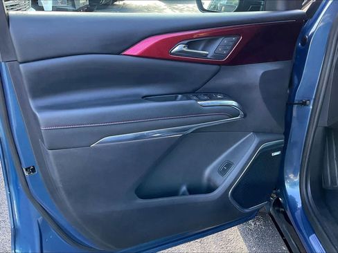 Certified 2024 Chevrolet Traverse RS w/ LPO, Floor Liner Package image 22