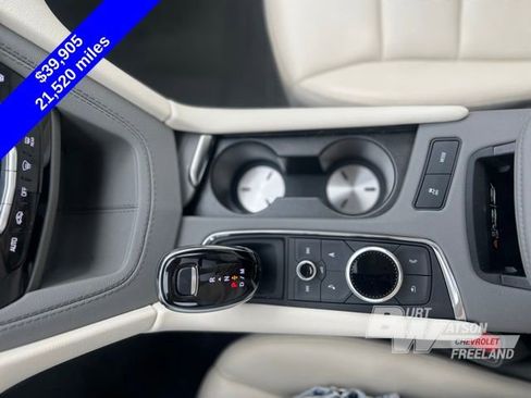 Used 2024 Cadillac XT5 Premium Luxury w/ LPO, Floor Liner Package image 17