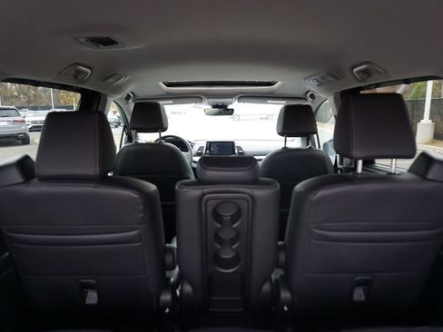 Used 2024 Honda Odyssey EX-L image 18