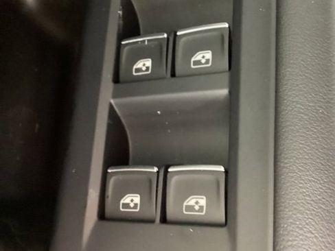 New 2025 Audi Q5 2.0T Premium Plus image 18