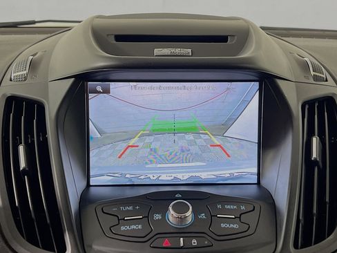 Used 2014 Ford Escape SE w/ Equipment Group 201A image 28