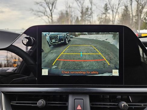 Used 2024 Lexus UX 250h 250h Premium image 16