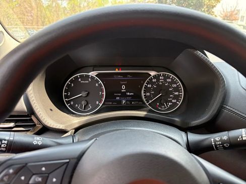 Used 2024 Nissan Sentra SV image 16