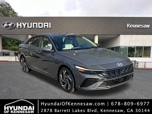 New 2026 Hyundai Elantra Limited image 1